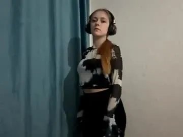 Freechat mozelleberendt on Chaturbate