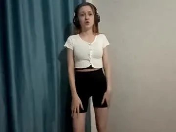 Freechat mozelleberendt on Chaturbate