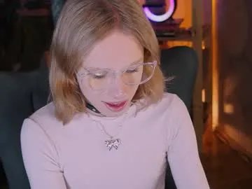 Freechat mrs_mills on Chaturbate