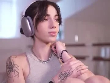 Private mystica_ on Chaturbate