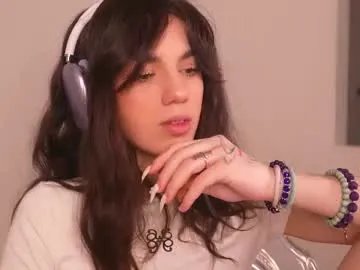 Private mystica_ on Chaturbate