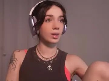 Private mystica_ on Chaturbate
