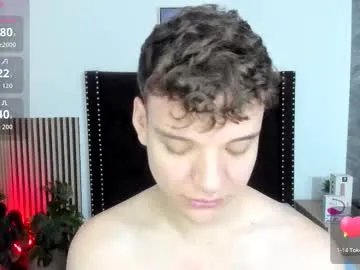 Freechat naughty_twink_ on Chaturbate