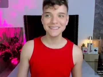 Freechat naughty_twink_ on Chaturbate