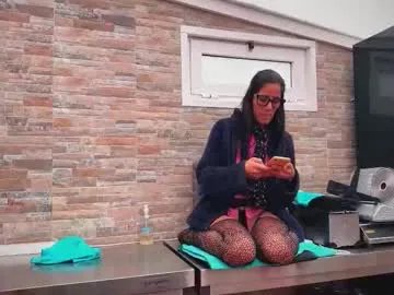 Freechat naughtyluxe on Chaturbate