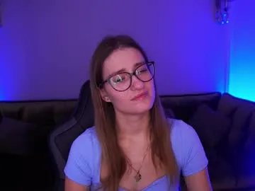 Freechat naughtynursevibe on Chaturbate