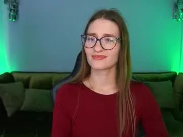 Freechat naughtynursevibe on Chaturbate