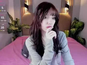 nikkimiltons on Chaturbate 