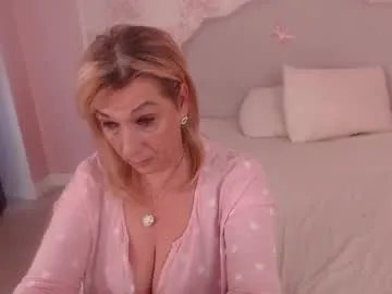 Freechat oneblondenicole on Chaturbate