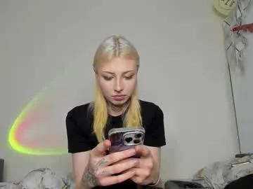 Freechat only_iva21 on Chaturbate