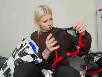 Freechat only_iva21 on Chaturbate