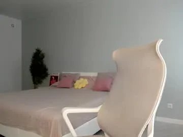 Freechat paradi_se on Chaturbate