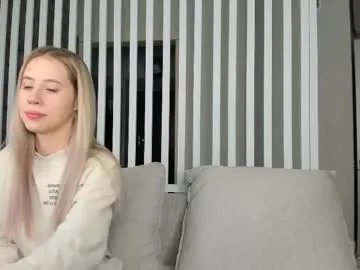 Freechat paradi_se on Chaturbate