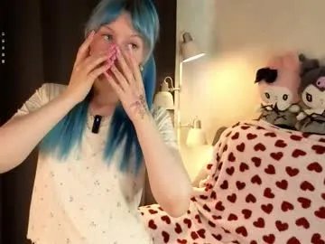 Freechat peek_in_my_window on Chaturbate