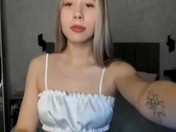 Away peroona on Chaturbate