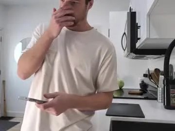 peterparkerrxox on Chaturbate 