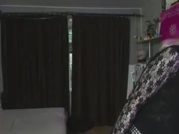 piginnya on Chaturbate