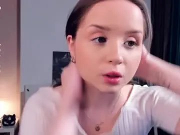 polly_dollie_ on Chaturbate 