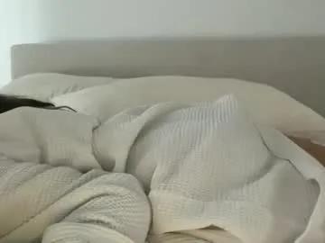 pollyyypocket on Chaturbate