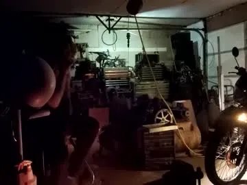 Freechat pumpboy6688 on Chaturbate