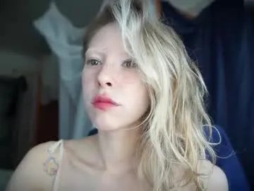 Freechat radiant_ada on Chaturbate