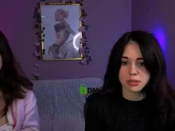 riley_sanders — GOAL: show panties [450 tokens remaining]  welcum to my room  #lesbian #shy #lovense #pvt #findom