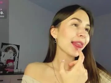 Freechat rosalion on Chaturbate