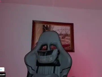 Freechat roy__constance on Chaturbate