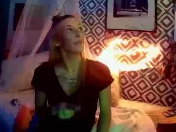 sexxileeah42o on Chaturbate 