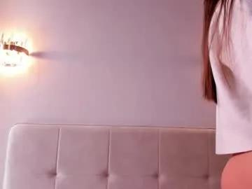 Freechat shy_starlight on Chaturbate