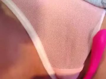 Freechat sialone on Chaturbate