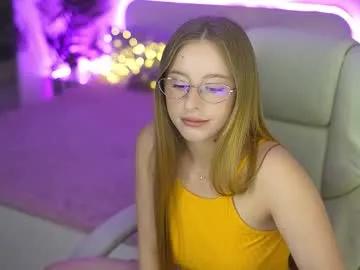 Freechat silverrmoon on Chaturbate