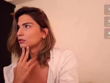 skyamber8v2 on Chaturbate