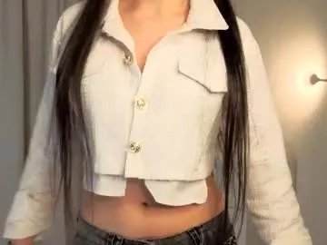 Away slyshypie on Chaturbate