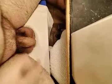 small_1986 on Chaturbate