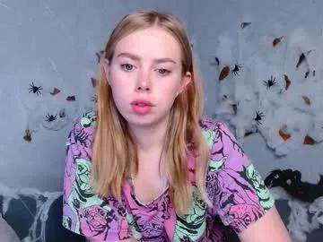 sofia_here — 2 fingers in pussy #squirt #smalltits #bigass #anal #daddy [116 tokens remaining]