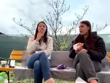 Freechat squirt_bunny77 on Chaturbate