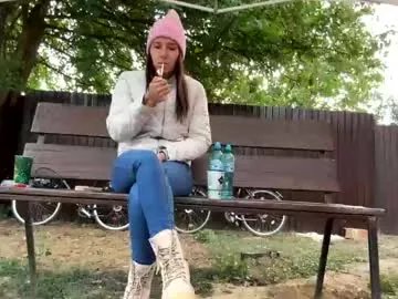 Freechat squirt_bunny77 on Chaturbate