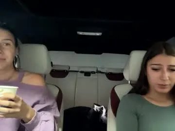 Freechat squirt_bunny77 on Chaturbate