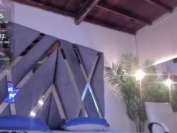 Freechat strong_girl_ on Chaturbate