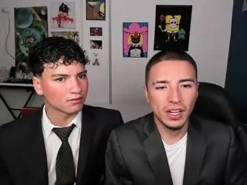 Freechat sweet_boys_xx on Chaturbate