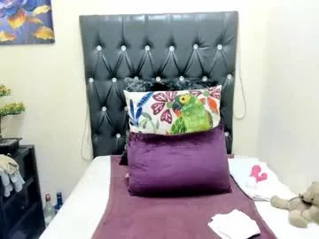 Freechat temptressqeen on Chaturbate