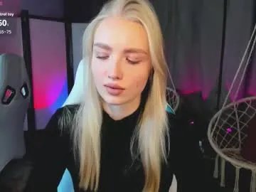 Freechat tessahamilton on Chaturbate