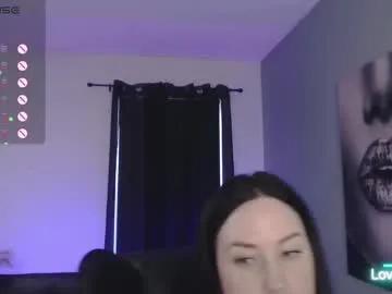 Freechat tiabellaxxx on Chaturbate