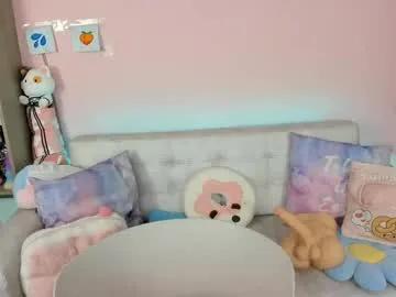 Freechat tiny_cora on Chaturbate