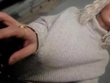 transnextdoor_ on Chaturbate