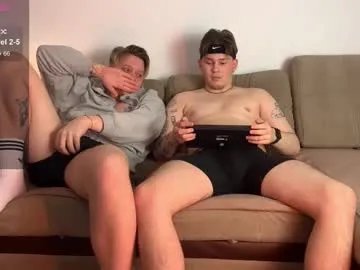Freechat twoguyspleasure on Chaturbate