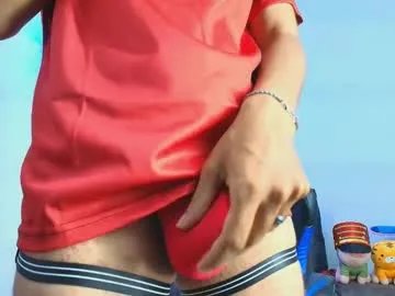 Freechat tylerwhiite_ on Chaturbate