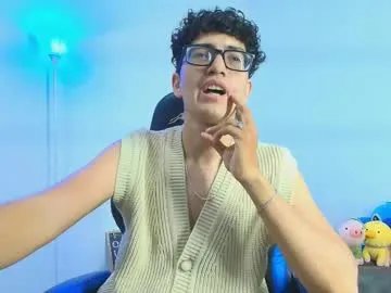 Freechat tylerwhiite_ on Chaturbate