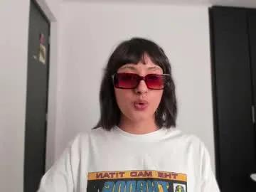 vandalovee on Chaturbate